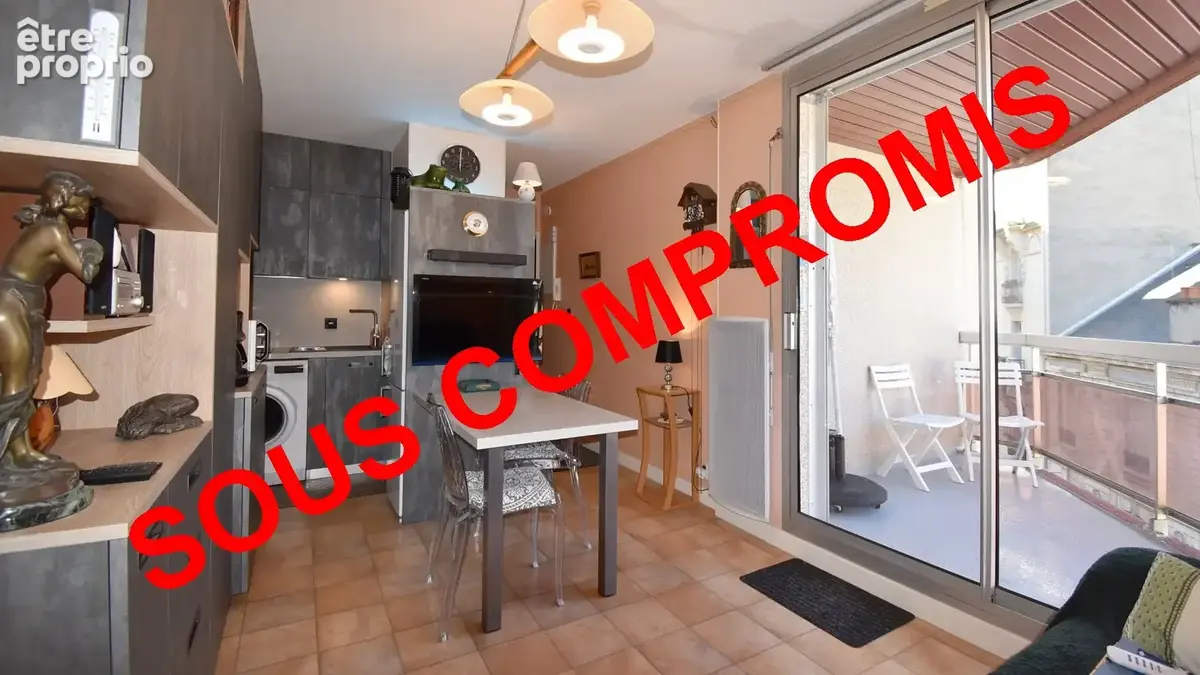 SOUS COMPROMIS - Appartement T2 meublé à Vichy proche de l'Opéra - photo 1