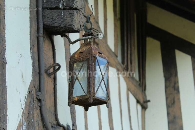 Maison à SAINT-ETIENNE-LA-THILLAYE