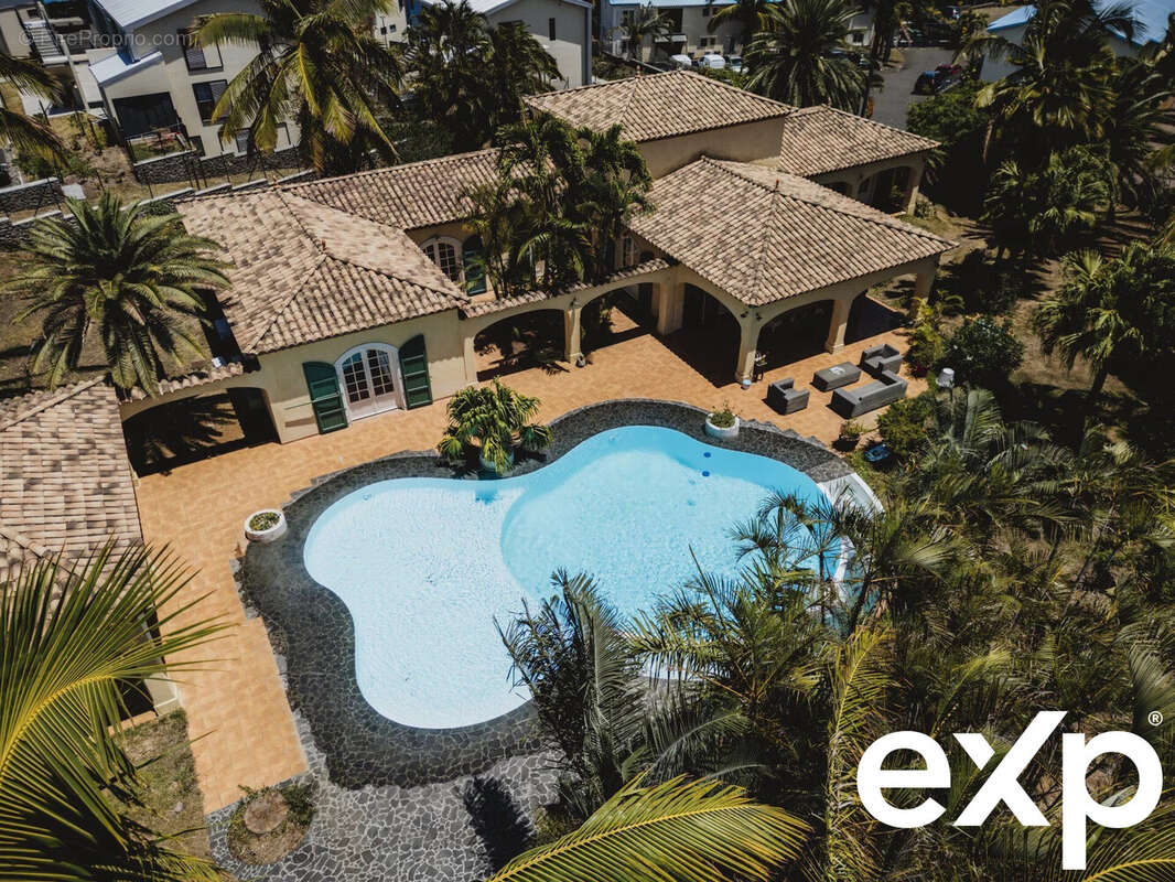 Maison à SAINT-PIERRE