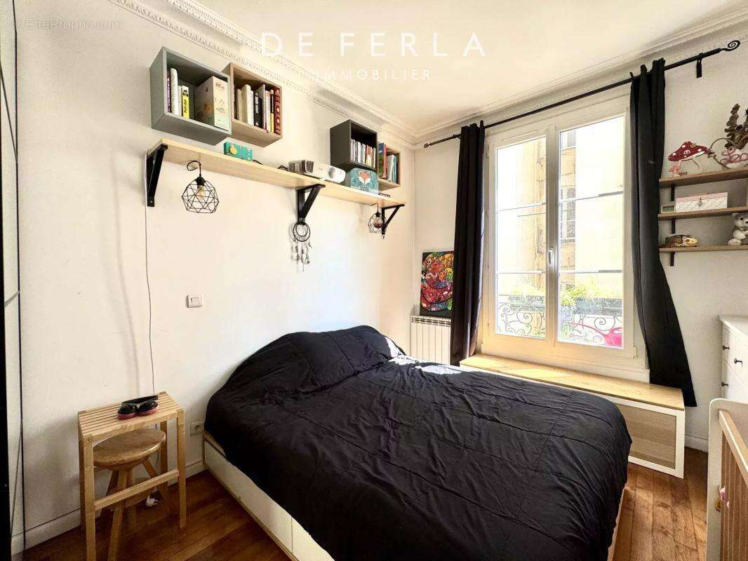 Appartement à PARIS-14E