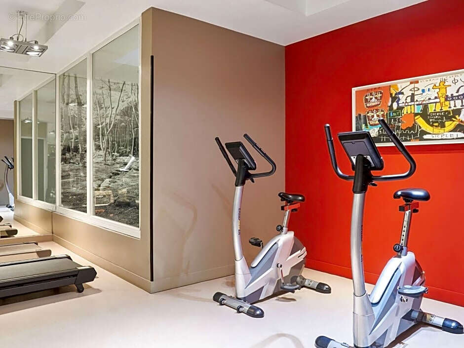 Appartement à PARIS-19E