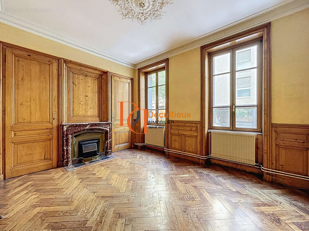 Appartement à VILLEURBANNE
