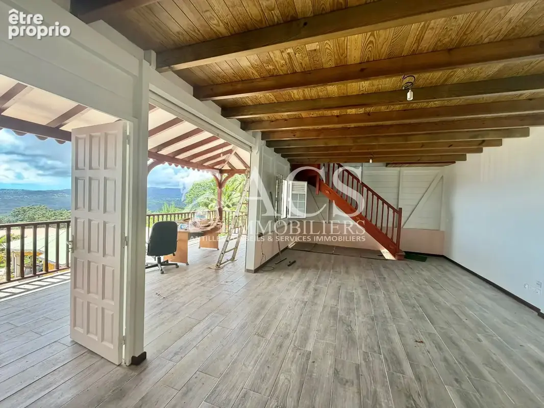 Maison à LE ROBERT