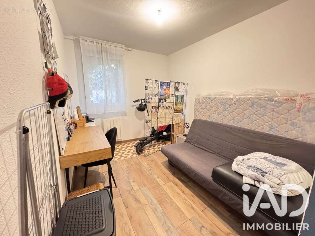Appartement 57 m² à Lespinasse  - photo 6
