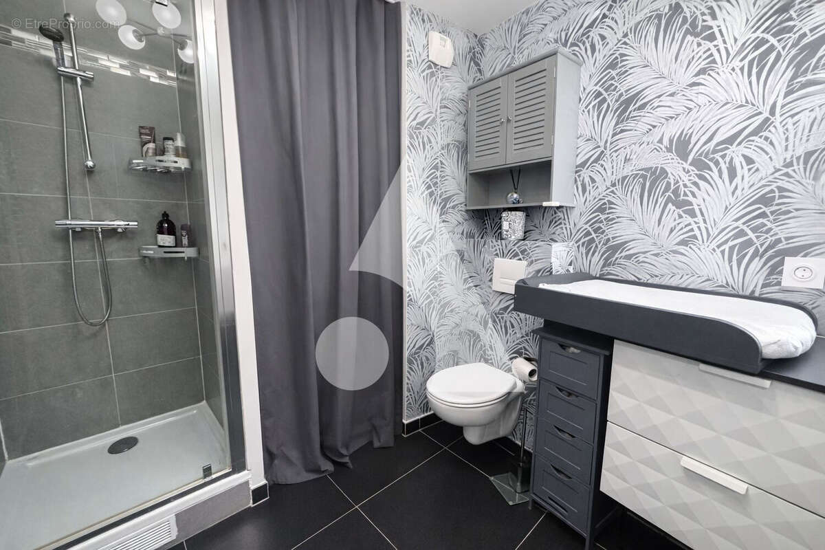 Appartement à SAINT-OUEN