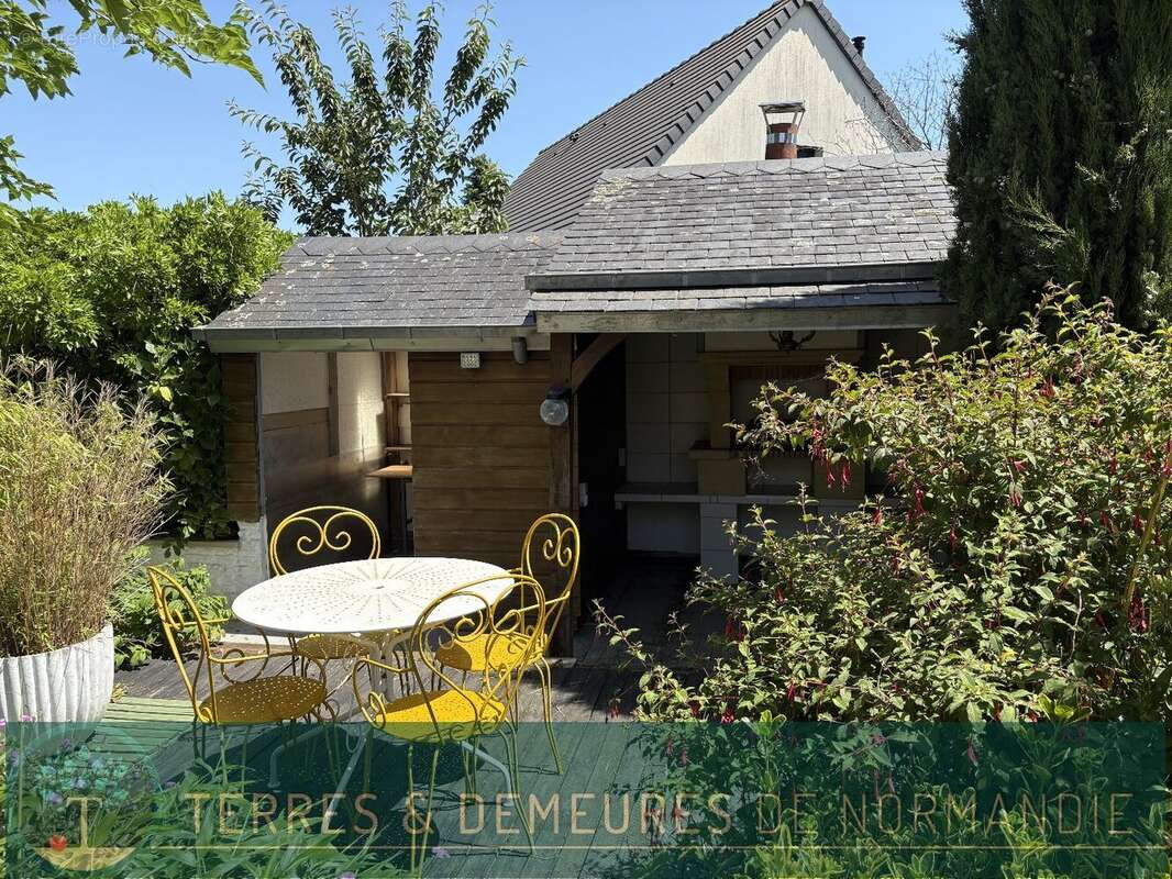 Maison à BEUZEVILLE