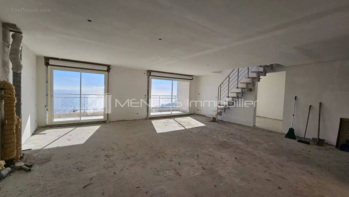 Appartement à CAP-D'AIL