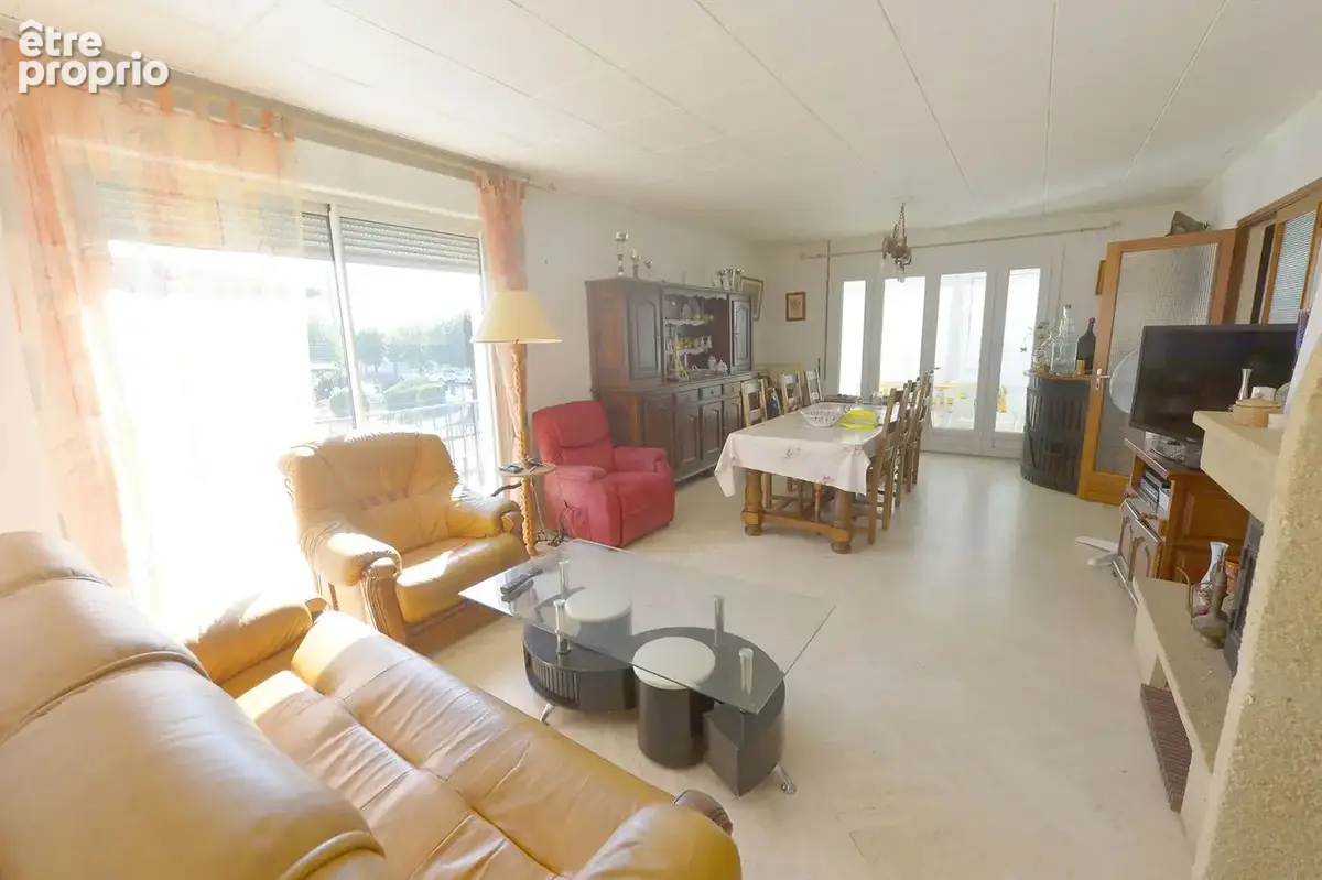 Maison 143 m² à Saint-Georges-De-Didonne  - photo 4