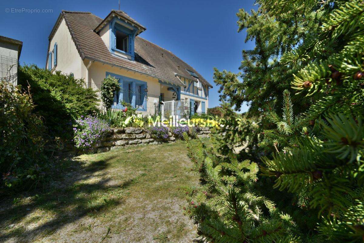 Maison à SAINTE-MAURE