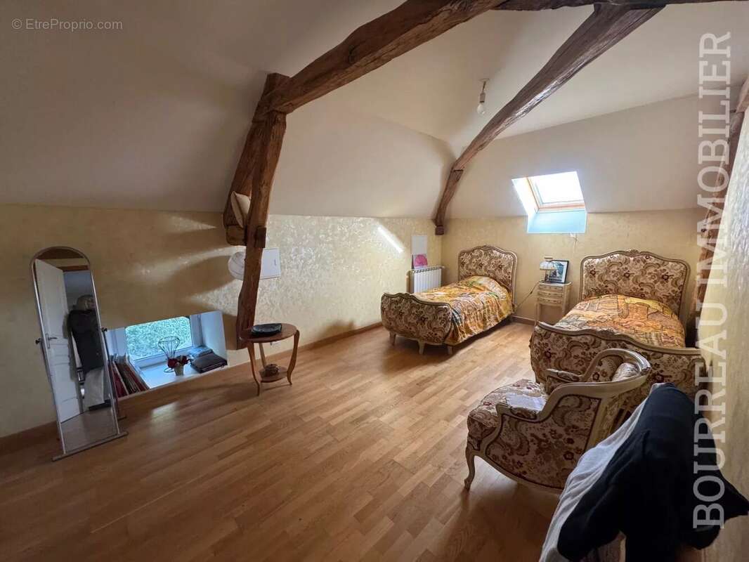 Maison à ARCES-DILO