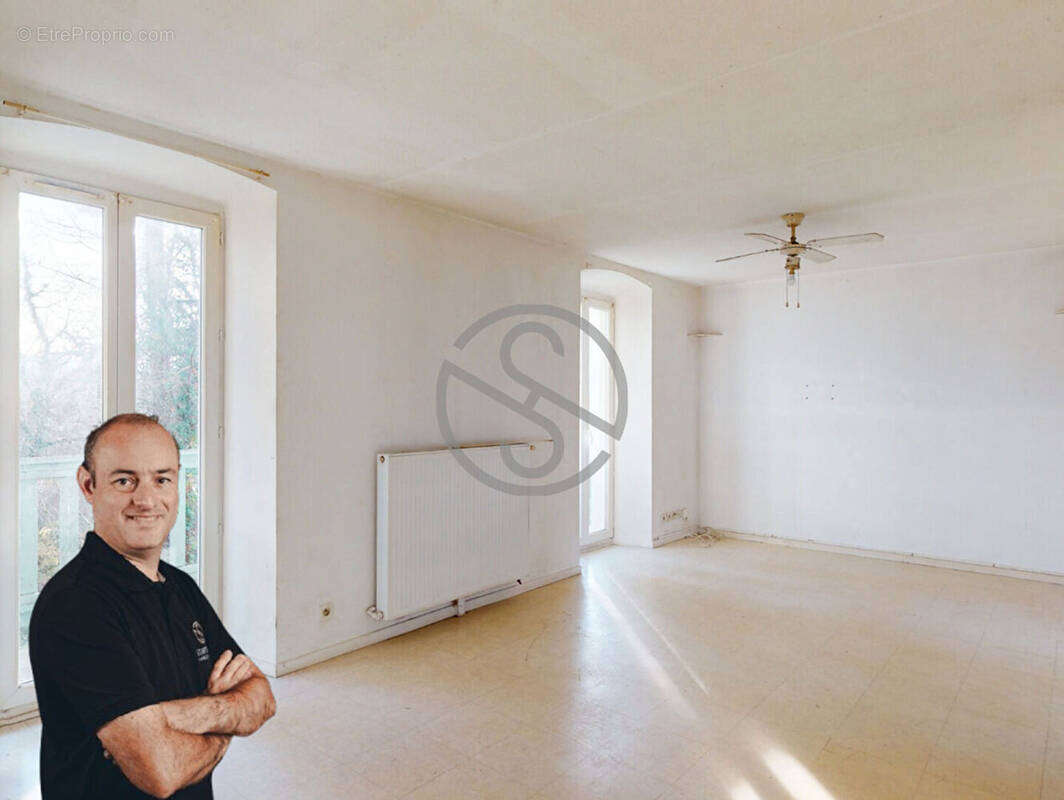 Appartement à LA COTE-SAINT-ANDRE