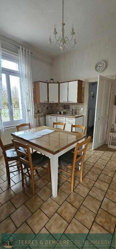 Maison à LA MAILLERAYE-SUR-SEINE