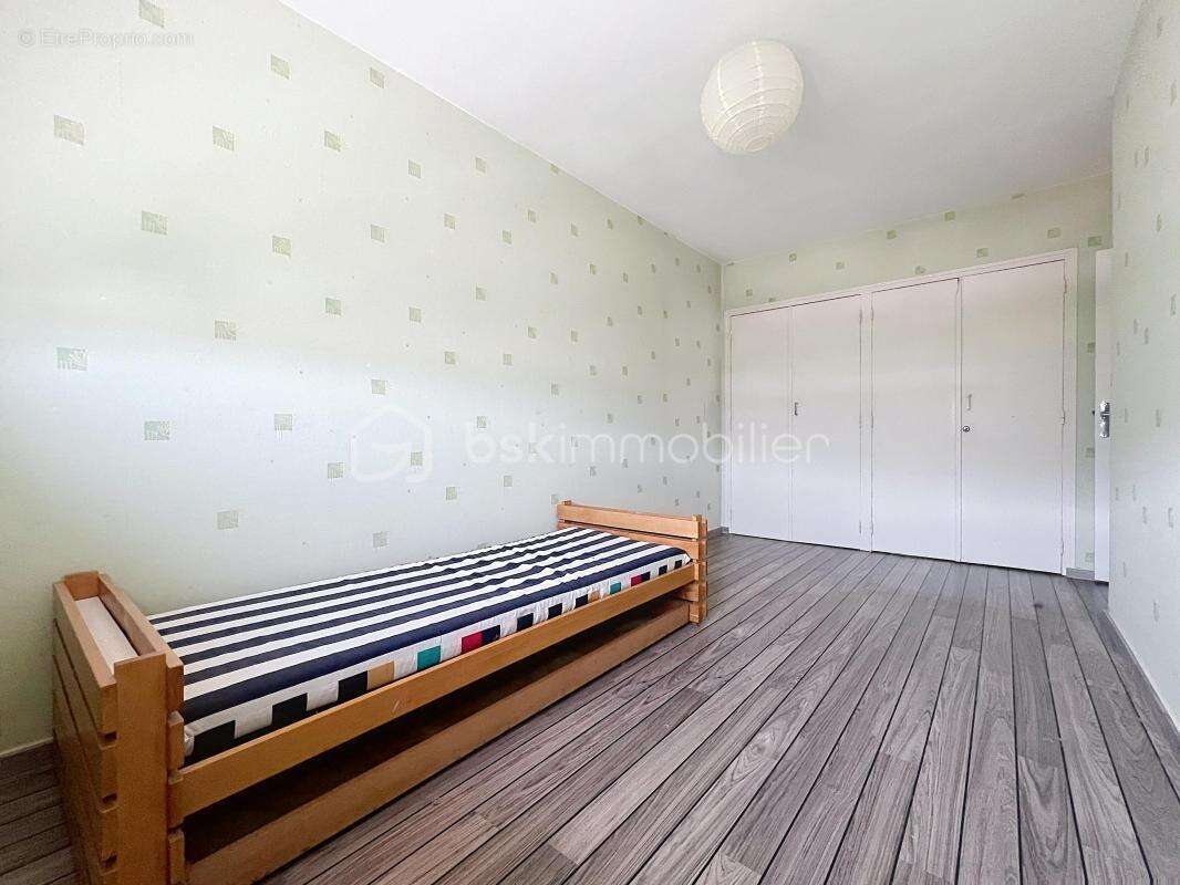Appartement à SAINT-MARTIN-D'HERES