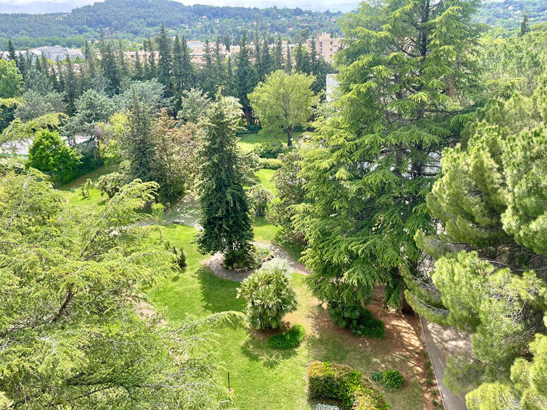 Appartement à DRAGUIGNAN