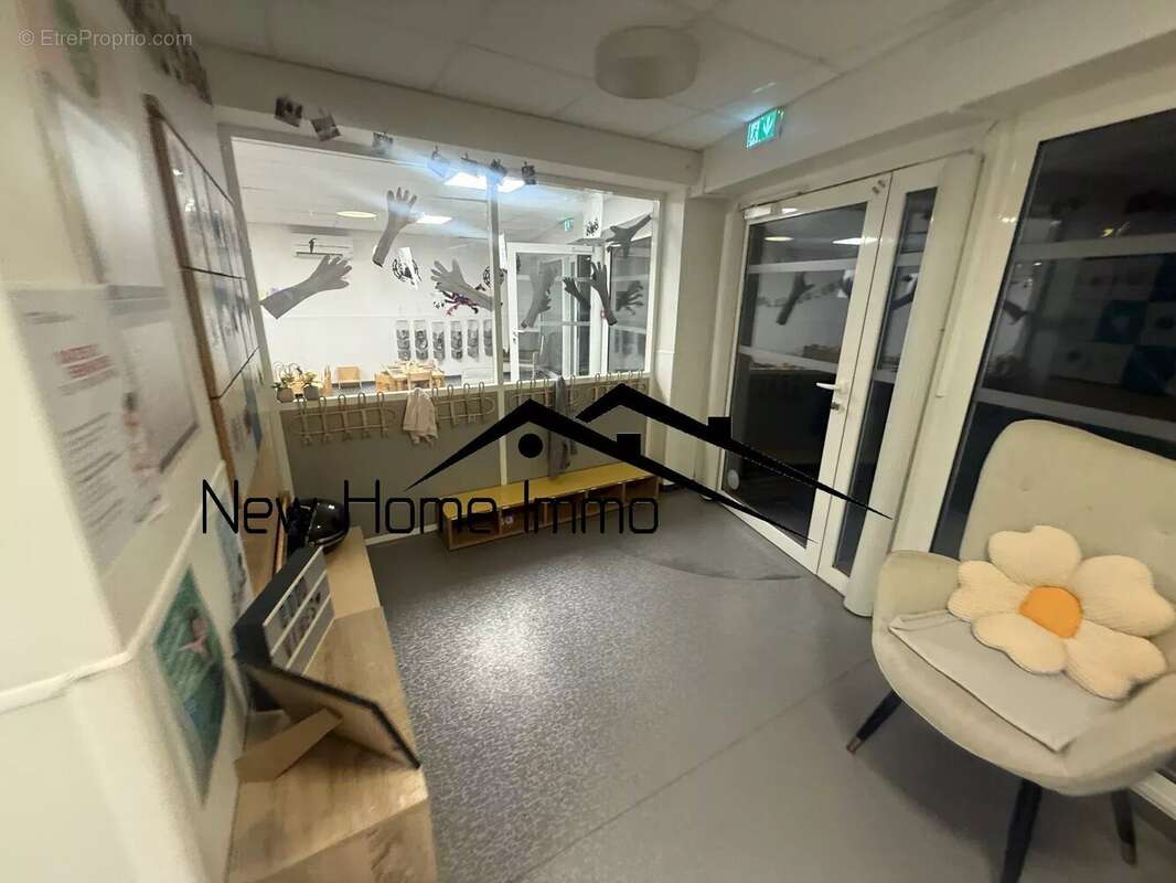 Commerce à MARSEILLE-9E