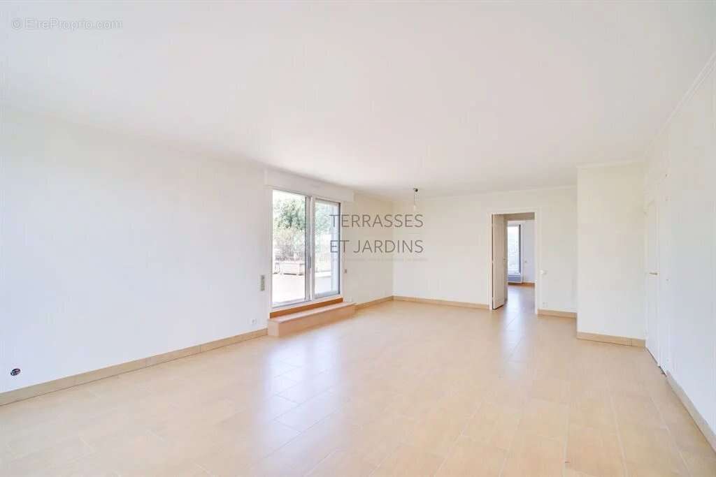 Appartement à SAINT-MAURICE