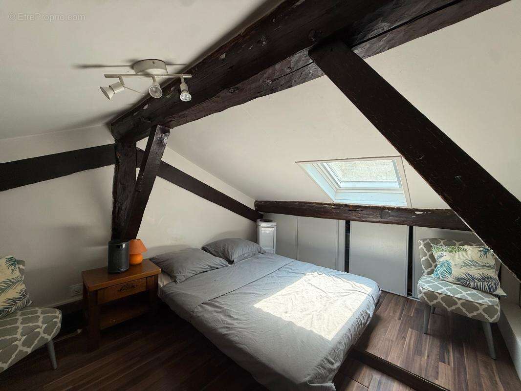 Appartement rénové centre de l'Arbresle - photo 6