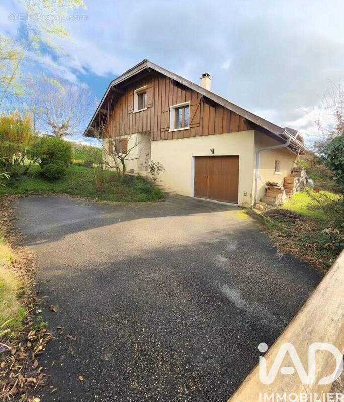 Photo 1 - Maison à SAINT-JULIEN-EN-GENEVOIS