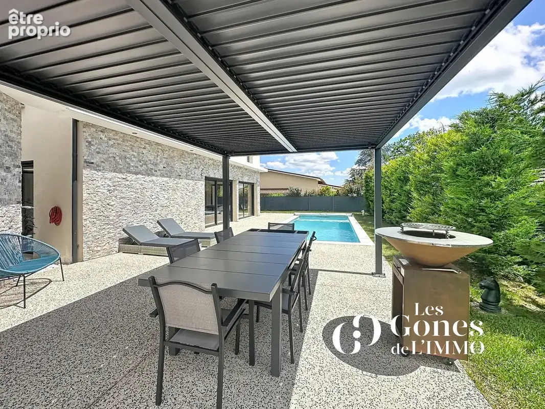 Villa  t5 - 180m2 - piscine - terrain 1490 m2- double  garage - photo 12