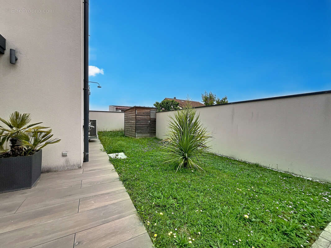 Maison toit terrasse Chassieu - photo 19