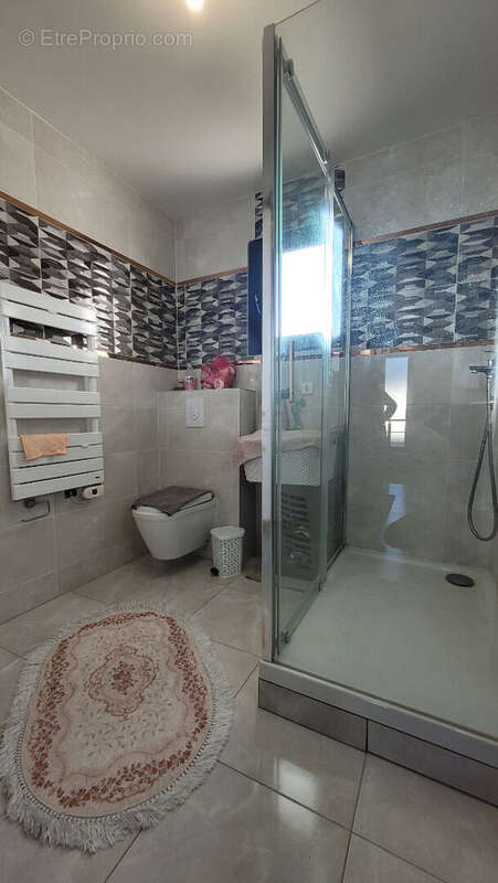 Maison à CORMELLES-LE-ROYAL