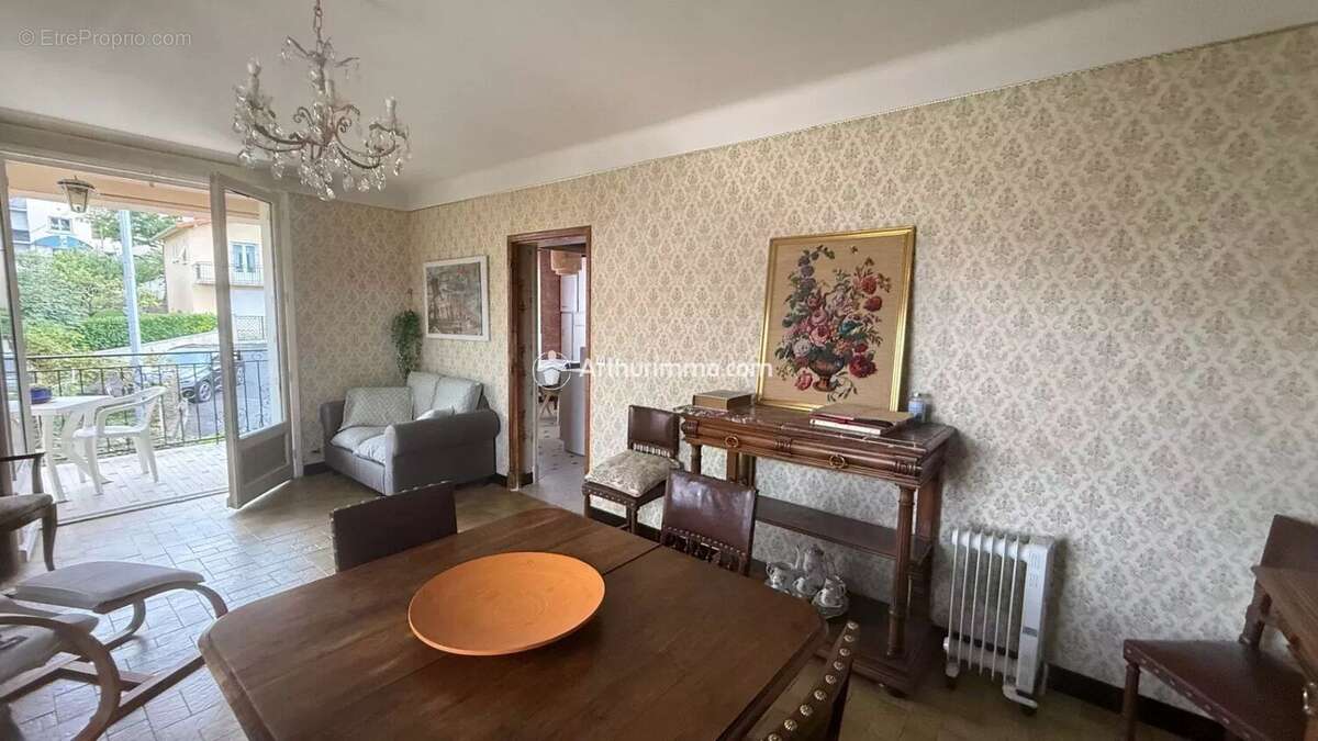 Maison à MILLAU