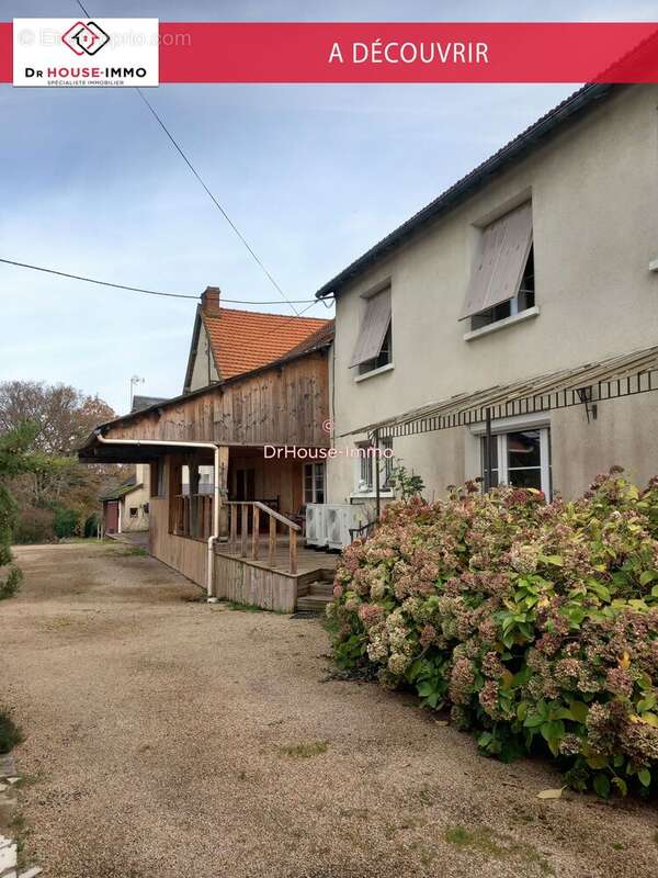 Maison à TOURNON-SAINT-MARTIN
