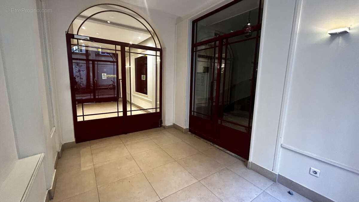 Appartement à PARIS-11E