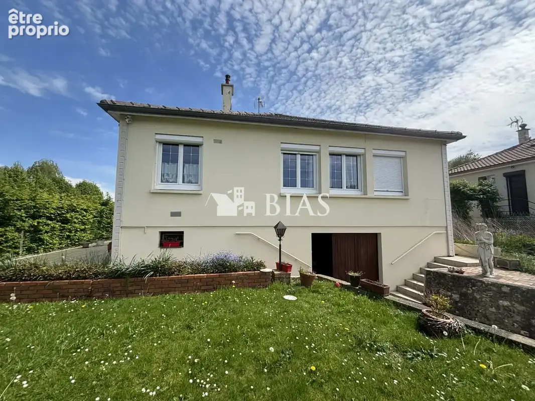 Maison à EPINAY-SUR-DUCLAIR