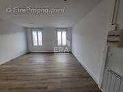Appartement à AVION
