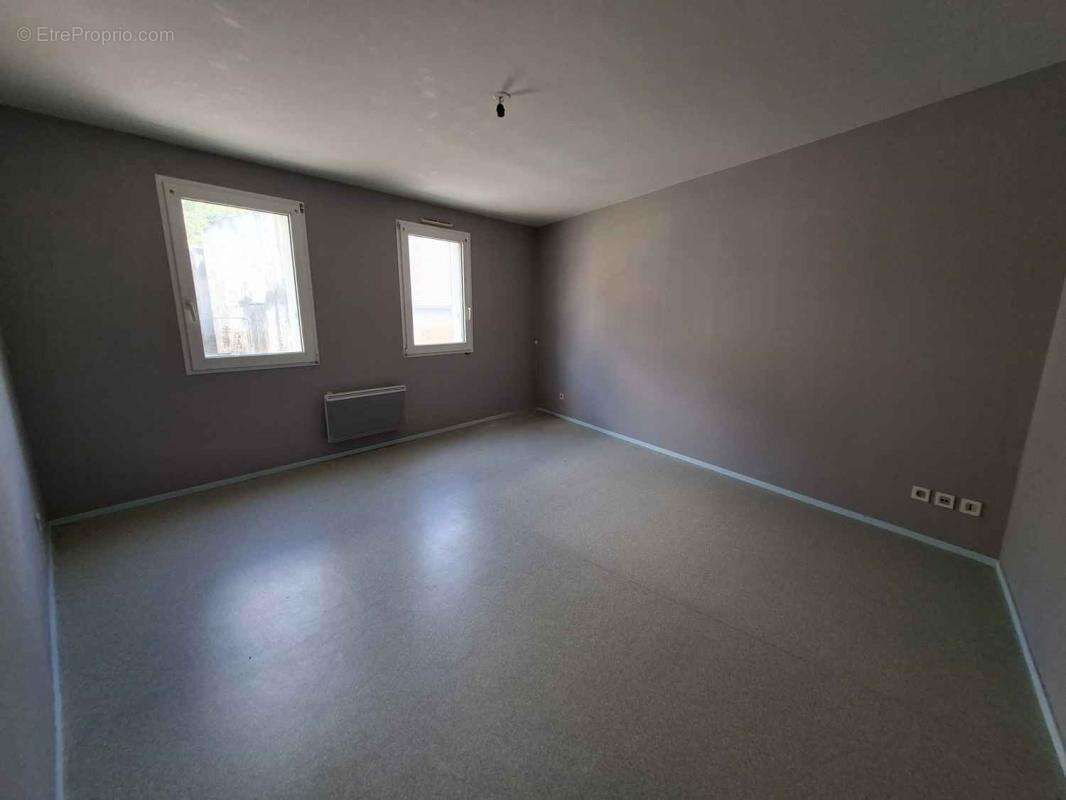 Appartement à VITTEAUX