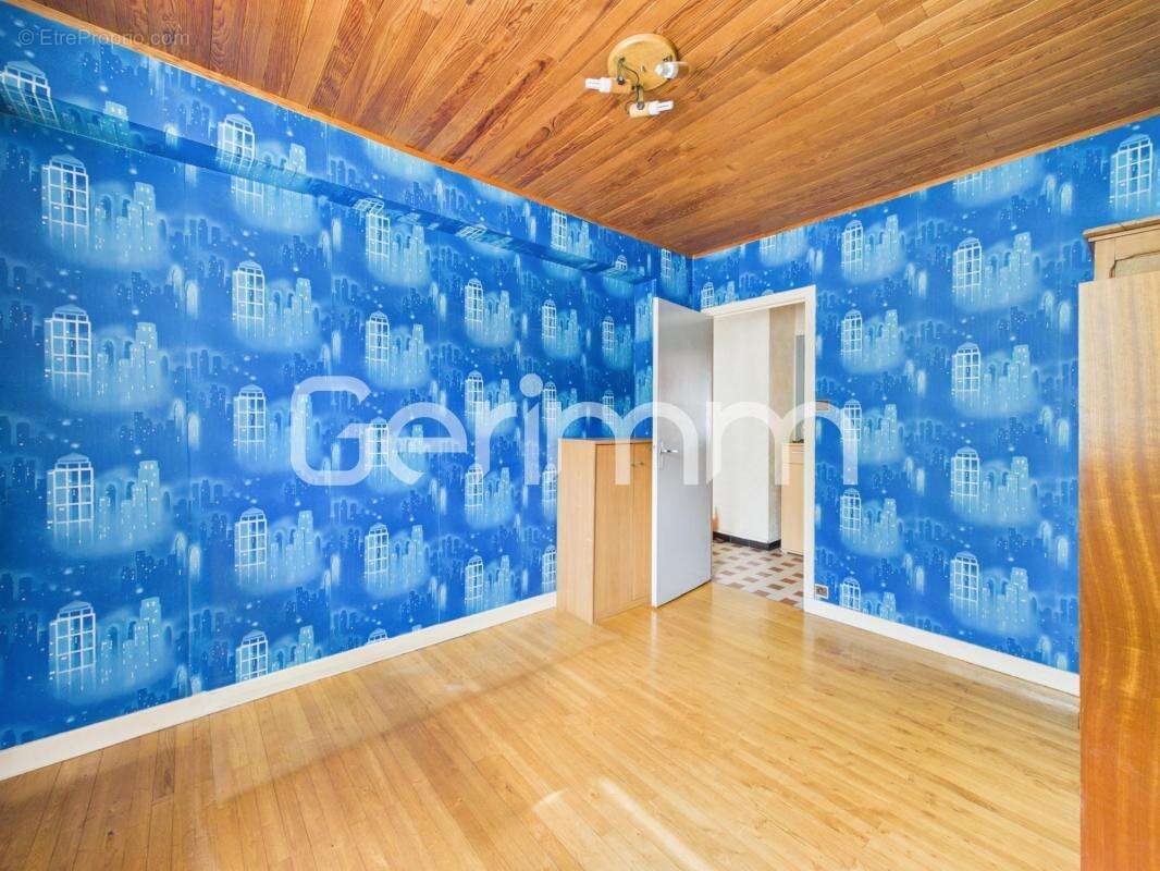 Appartement à SASSENAGE