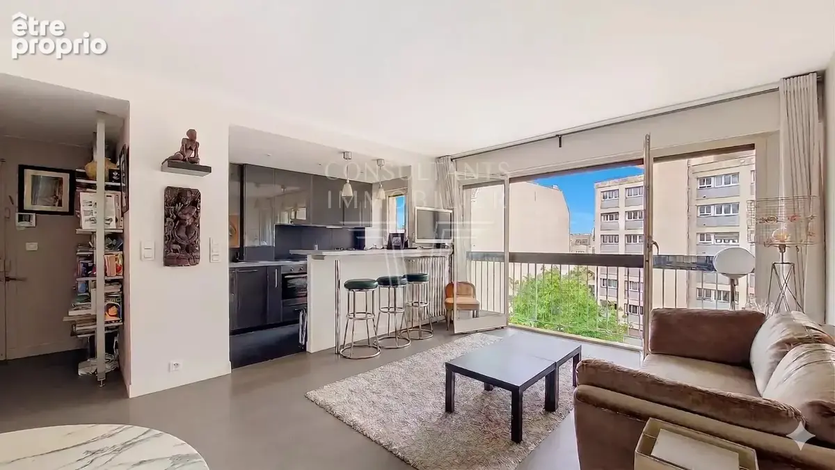 Appartement à PARIS-15E