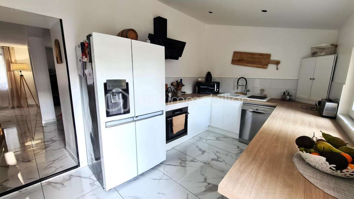 Maison à CLAYE-SOUILLY