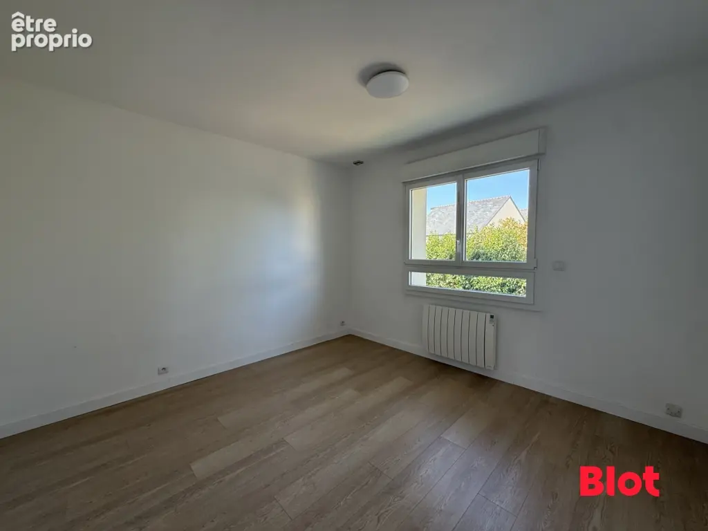 Maison 7 pièces 143 m² à vendre à Chateaugiron (35410) - photo 5