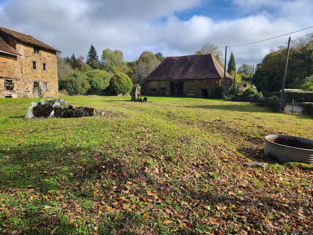 Maison à SAINT-BONNET-BRIANCE