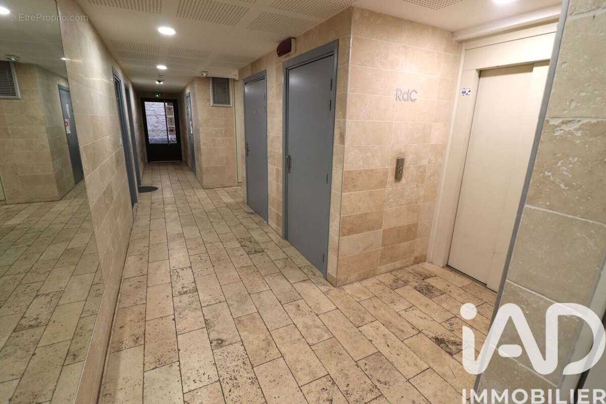 Photo 5 - Appartement à FONTAINEBLEAU