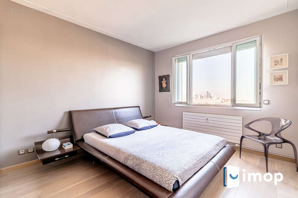 Appartement à SAINT-CLOUD