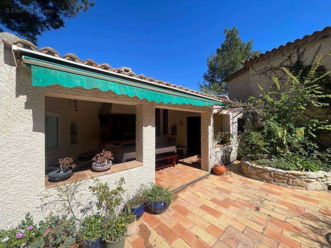 Maison à SANARY-SUR-MER