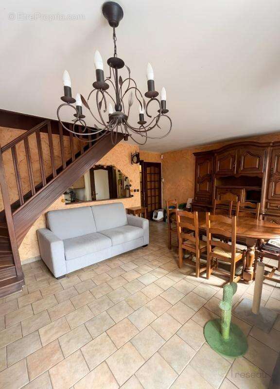 Maison à GONESSE