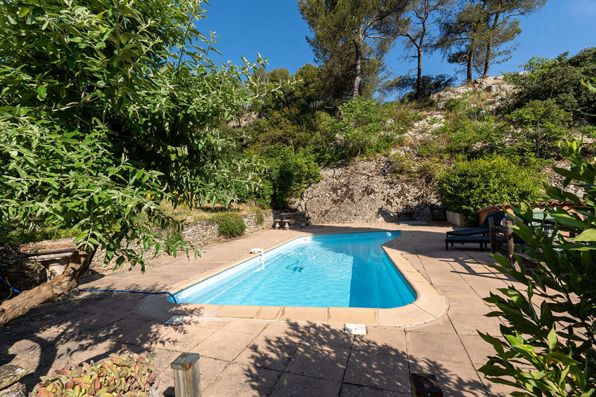 Maison à BOUC-BEL-AIR