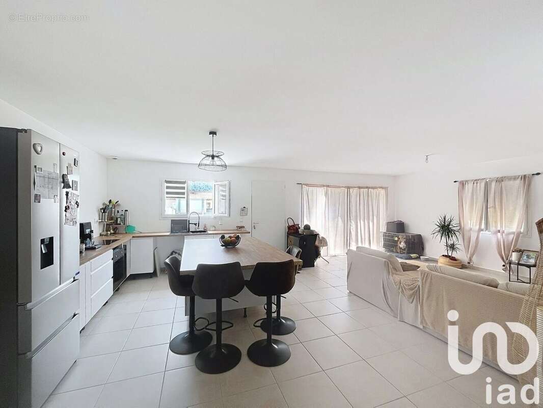 Photo 2 - Maison à CESSENON-SUR-ORB