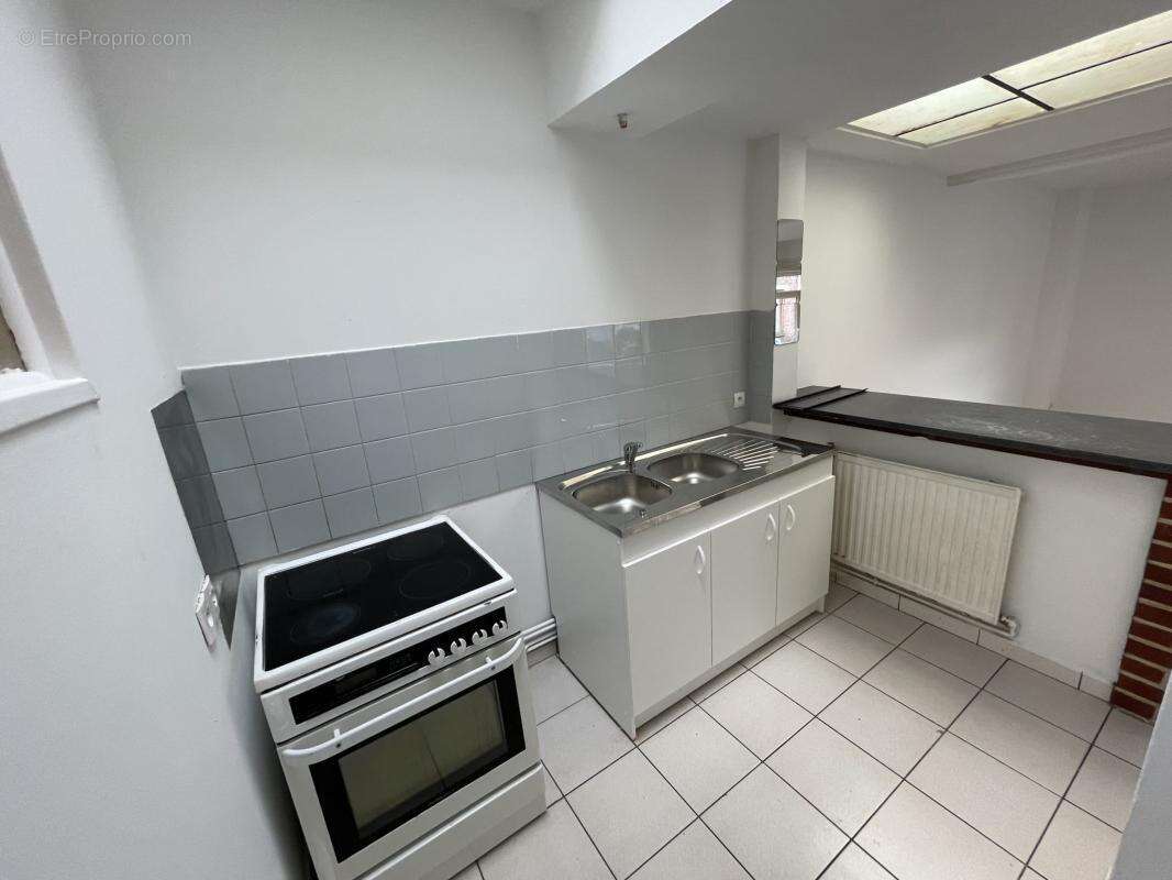 Maison 212 m² à Tourcoing  - photo 7