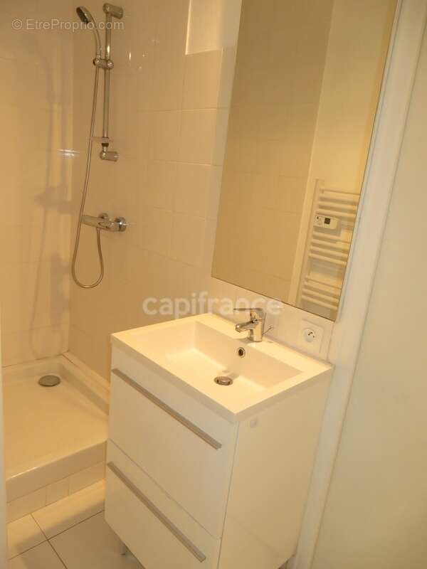 Un lot de 4 appartements à vendre sur SAUJON (17) - Centre ville - photo 9