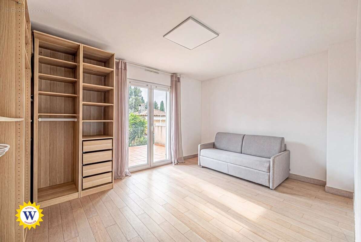 Maison à CAGNES-SUR-MER