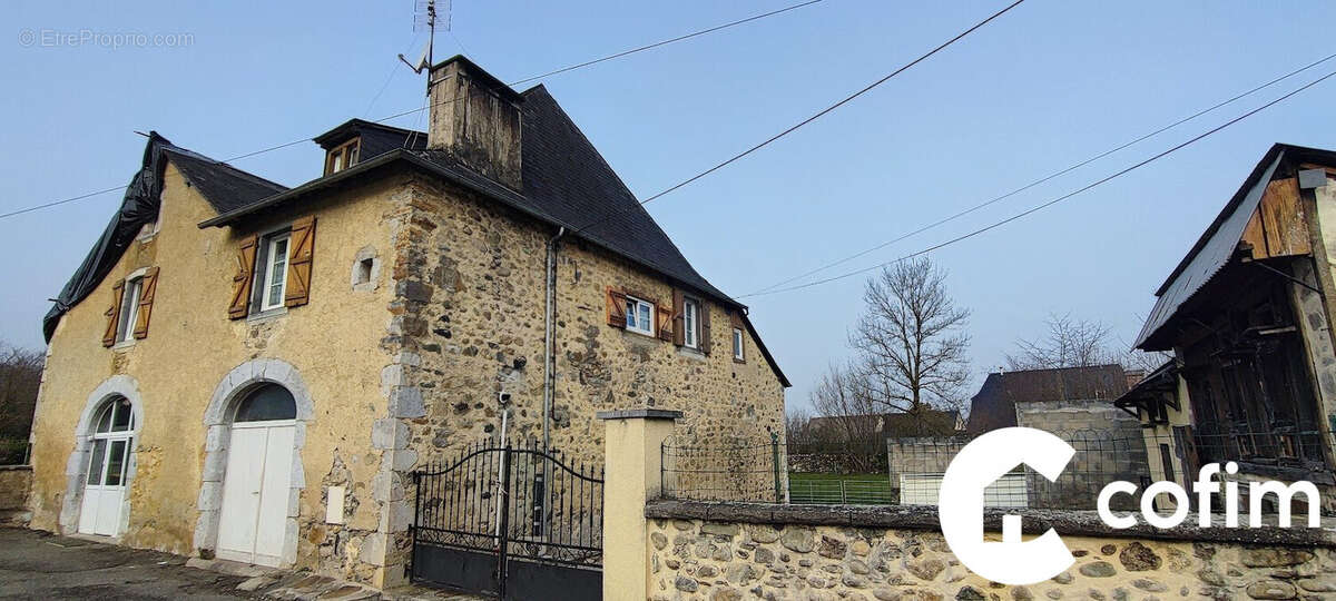 Maison à BUZY