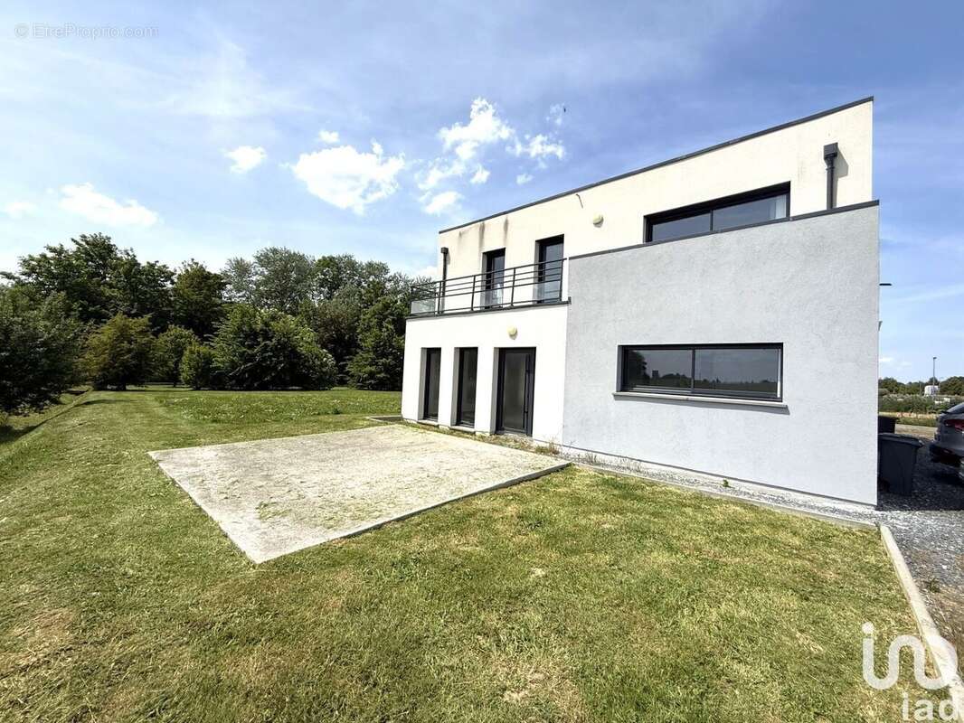 Commerce 195 m² à Lieurey  - photo 2