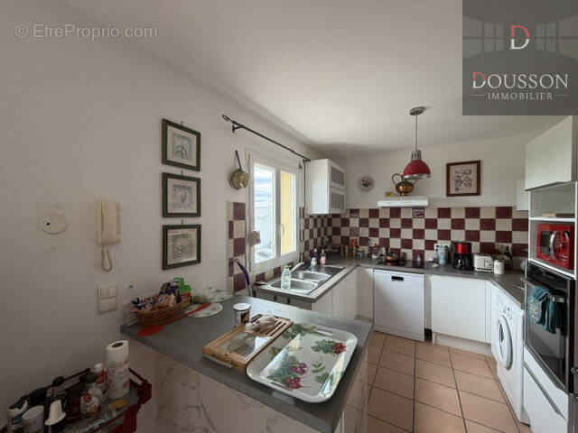 Appartement à SAINT-LAURENT-D'AIGOUZE