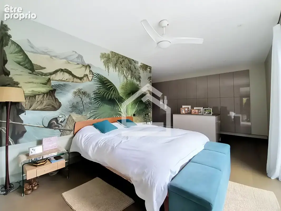 Le Haillan /  Propriété contemporaine de 260m2 aux volumes exceptionnels, piscine et intimité absolue - photo 12