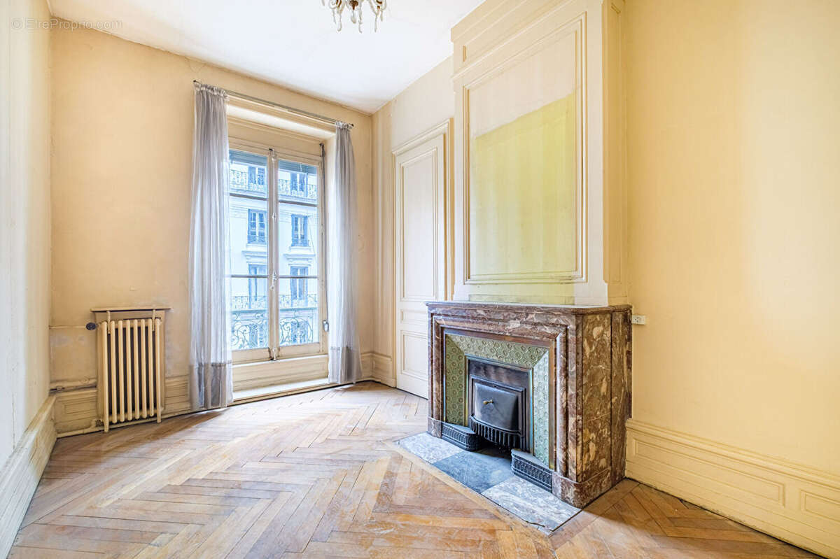 Appartement à LYON-3E